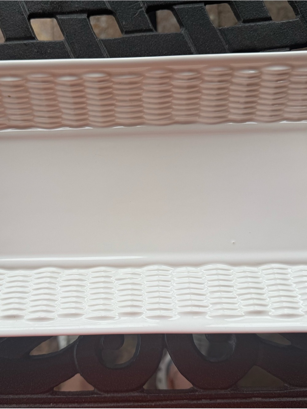 Pfaltzgraff White Ceramic Serving Platter w/Woven basketweave design Border